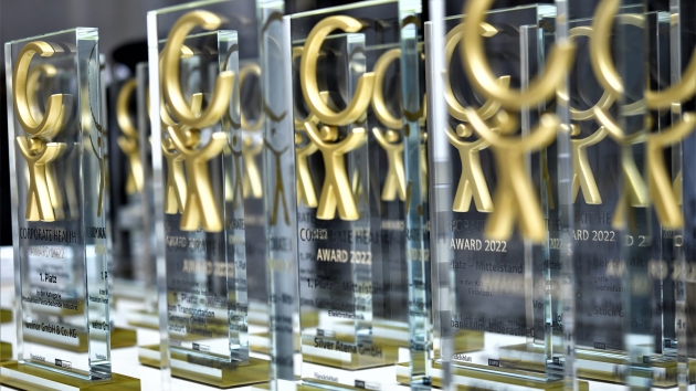 Corporate Health Award 2022 unter anderem für Carglass, Hugo Boss und Siemens - Corporate Health Award 2022: Deutschlands gesündeste Mittelständler und Großkonzerne in 18 Branchen ausgezeichnet - Quelle: EUPD/Wenski